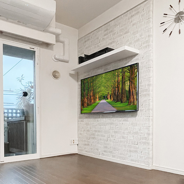 壁に穴をあけない壁掛けテレビ フェイクウォール Pixy ピクシィ シリーズ