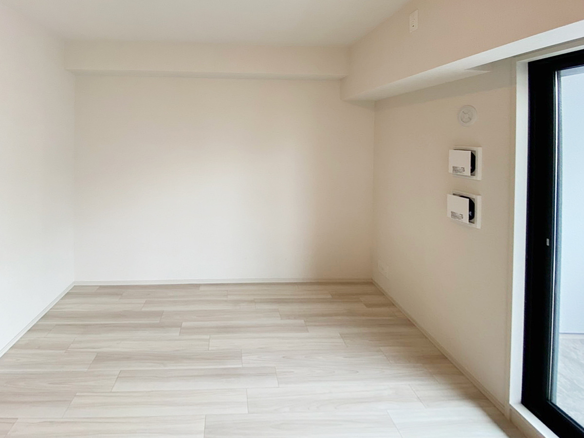 こちらは施工前にお客様が送ってくださった写真。工事後の写真と見比べてみてください。