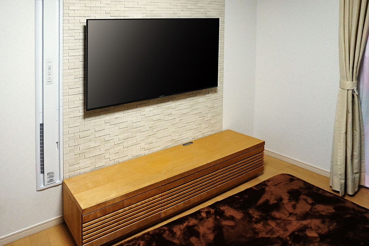 念願のテレビを壁掛けを壁内部分補強で実現 念願のテレビを壁掛けを壁内部分補強で実現