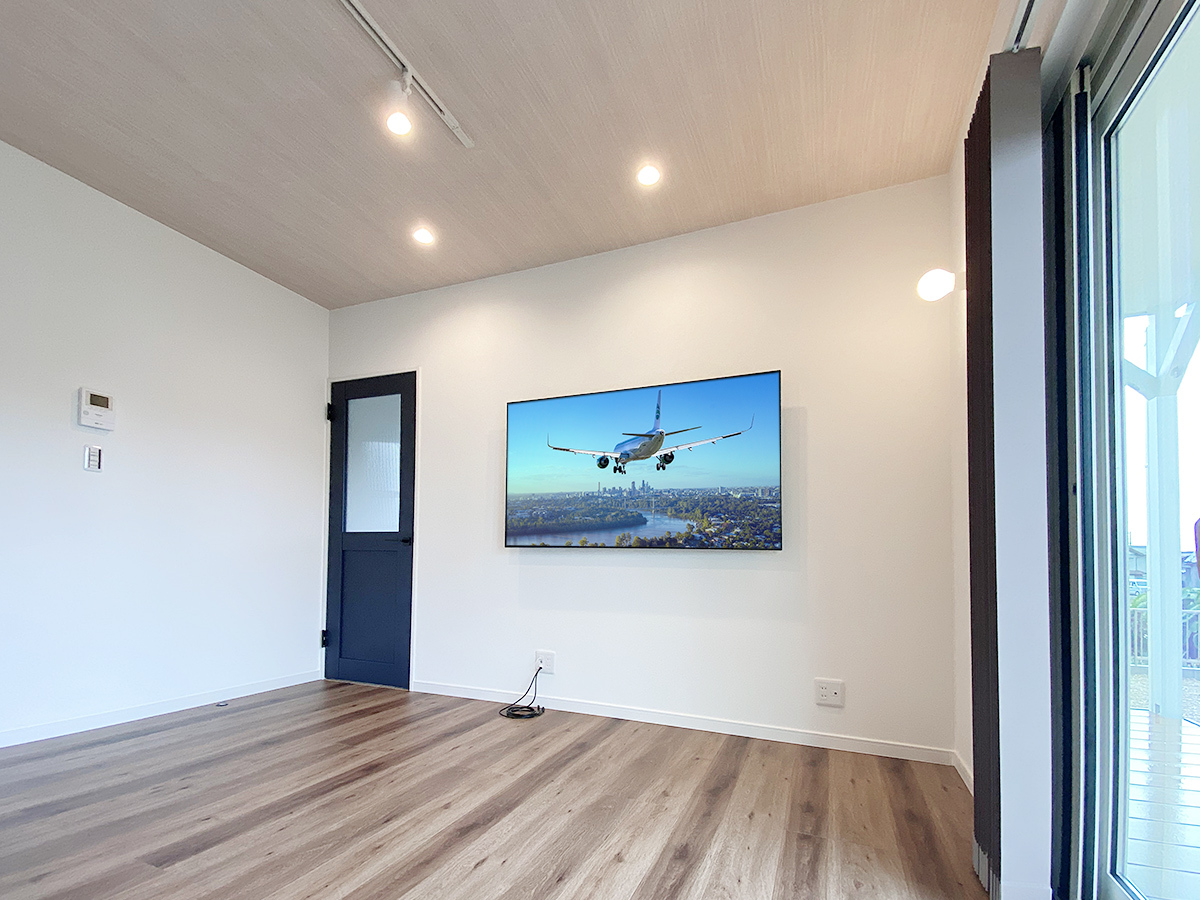 岐阜県加茂郡で補強済み石膏ボード壁にソニーブラビア65インチ有機ELテレビ(KJ-65A8H)を壁掛け 岐阜県加茂郡で補強済み石膏ボード壁にソニーブラビア65インチ有機ELテレビ(KJ-65A8H)を壁掛け
