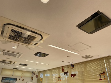 【病院内】愛知県でOVERTIMEのOT-PST19AKを壁掛け