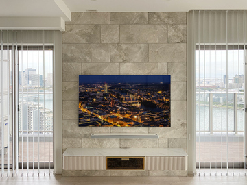東京都のマンションでエコカラットのPIXYを設置し、65型の有機ELテレビとサウンドバー、フロートタイプのテレビボードを壁掛け