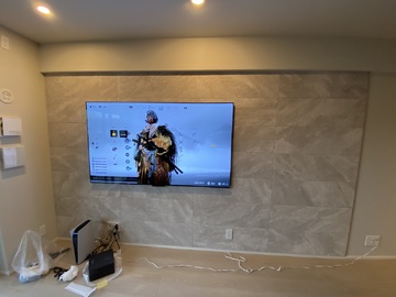 【分譲マンション】東京都でLGのOLED77M3PJAを壁掛け