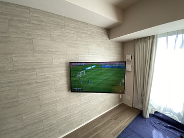 【分譲マンション】大阪府でTCLの43P615を壁掛け