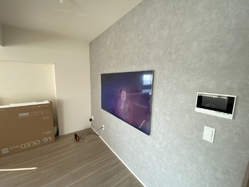 【分譲マンション】兵庫県でLGのOLED65G5PJAを壁掛け