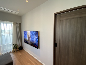 【積水ハウス】愛知県でシャープの4T-C65GQ1を壁掛け