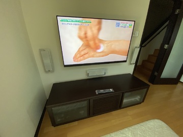 【三井ホーム】愛知県で東芝の55Z875Rを壁掛け