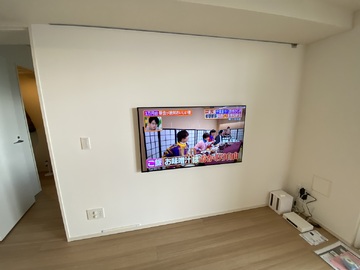 【分譲マンション】東京都でパナソニックのTH-55LW2を壁掛け