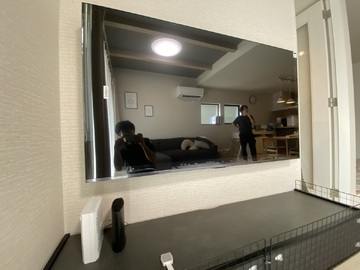 【ウッドフレンズ 】愛知県でハイセンスの65U9Rを壁掛け