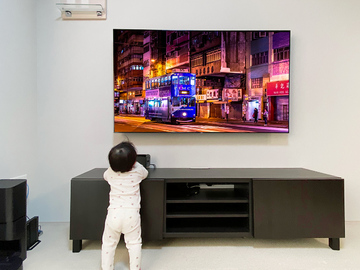 【分譲マンション】名古屋市でコンセントが無い壁面に、ソニーブラビア65インチ有機ELテレビ(KJ-65A1)を壁掛け